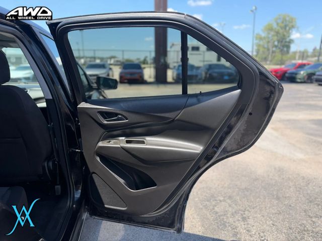 2024 Chevrolet Equinox LT Sport Utility 4D - 23049911 - 17