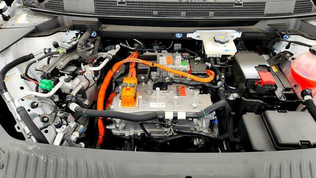 2024 Chevrolet Equinox EV 4dr LT w/2LT - 23036871 - 25