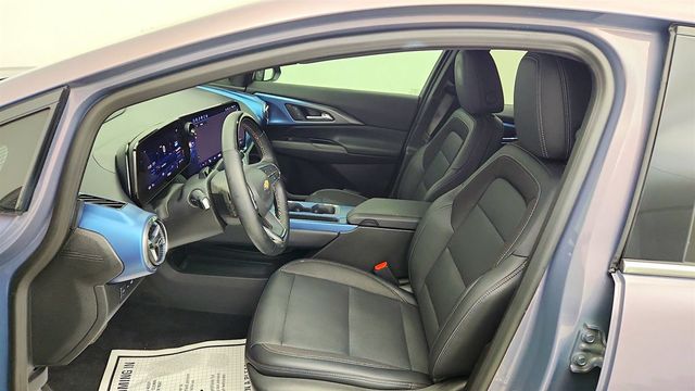 2024 Chevrolet Equinox EV 4dr LT w/2LT & Super Cruise Package - 23042537 - 11