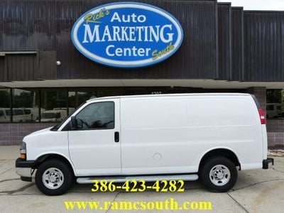 2024 Chevrolet Express Cargo Van - 1GCWGAFP0R1159060