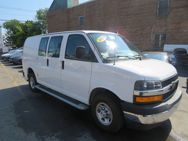 2024 Chevrolet Express Cargo Van RWD 2500 135" - 23060824 - 2