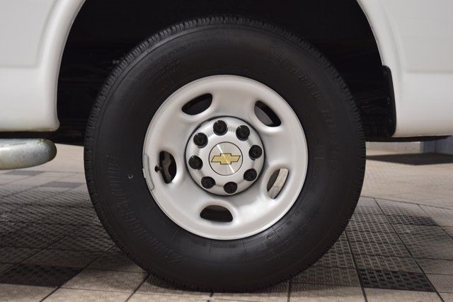 2024 Chevrolet Express Cargo Van RWD 2500 135" - 22942977 - 13