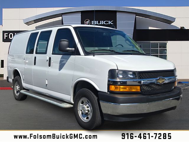 2024 Chevrolet Express Cargo Van RWD 2500 135" - 22996704 - 0