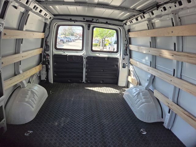 2024 Chevrolet Express Cargo Van RWD 2500 135" - 22996704 - 21