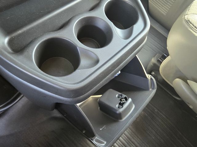 2024 Chevrolet Express Cargo Van RWD 2500 135" - 22996704 - 25