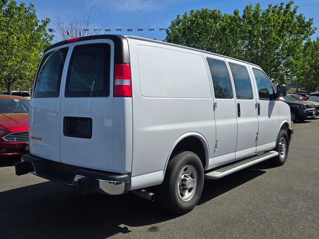 2024 Chevrolet Express Cargo Van RWD 2500 135" - 22996704 - 3