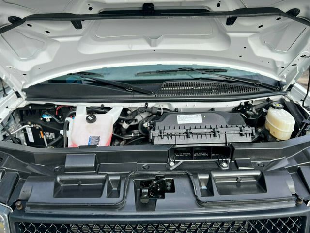 2024 Chevrolet Express Cargo Van RWD 2500 135" - 22981740 - 10