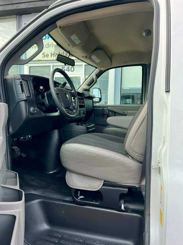 2024 Chevrolet Express Cargo Van RWD 2500 135" - 22981740 - 14