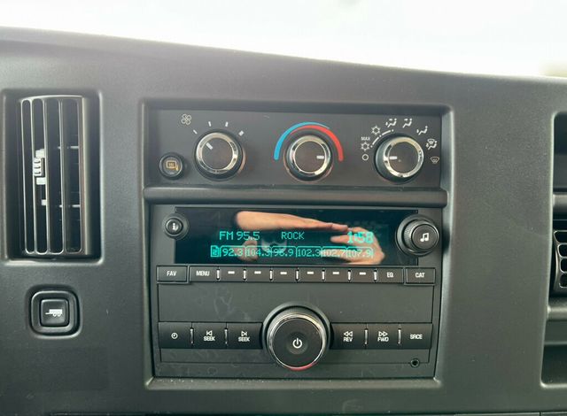 2024 Chevrolet Express Cargo Van RWD 2500 135" - 22981741 - 17