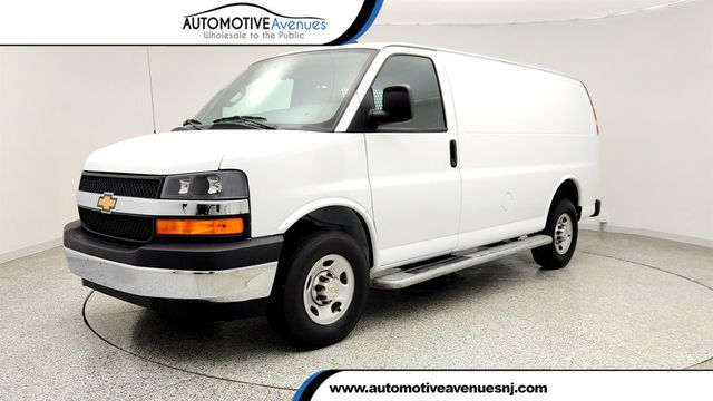 2024 Chevrolet Express Cargo Van RWD 2500 135'' w/ Driver Conv & Chrome Appear Pkgs & Partition - 23014376 - 0