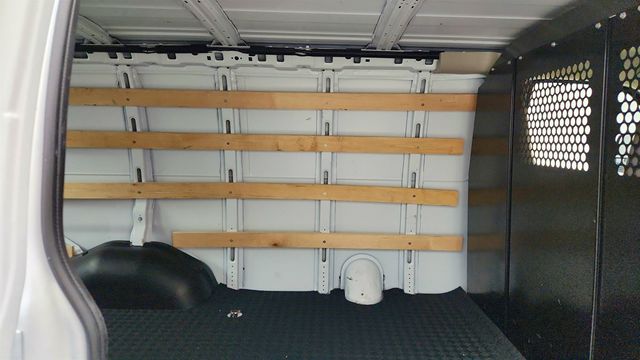 2024 Chevrolet Express Cargo Van RWD 2500 135'' w/ Driver Conv & Chrome Appear Pkgs & Partition - 23014376 - 23