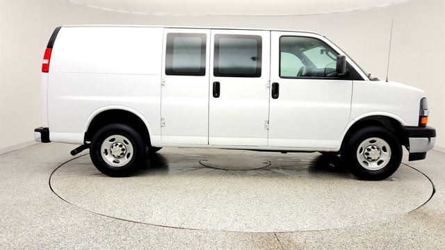 2024 Chevrolet Express Cargo Van RWD 2500 135'' w/ Driver Conv & Chrome Appear Pkgs & Partition - 23016919 - 3