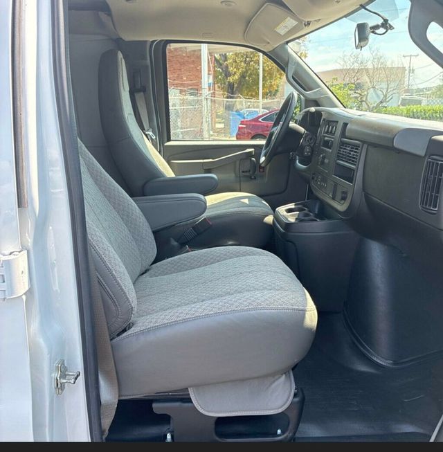 2024 Chevrolet Express Cargo Van RWD 3500 155" - 23017481 - 11