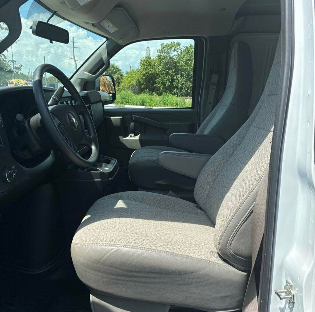 2024 Chevrolet Express Cargo Van RWD 3500 155" - 23017481 - 16