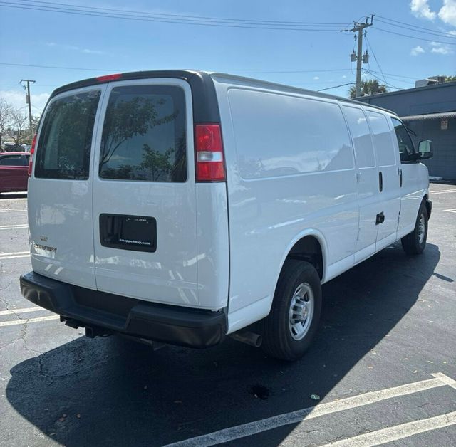 2024 Chevrolet Express Cargo Van RWD 3500 155" - 23017481 - 3