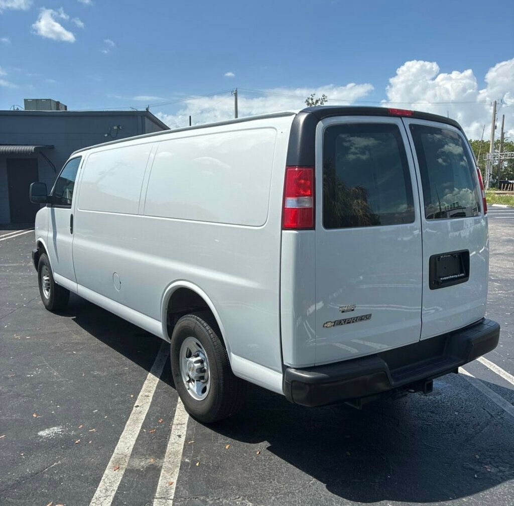 2024 Chevrolet Express Cargo Van RWD 3500 155" - 23017481 - 5