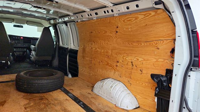2024 Chevrolet Express Cargo Van RWD 3500 155" - 23045439 - 18