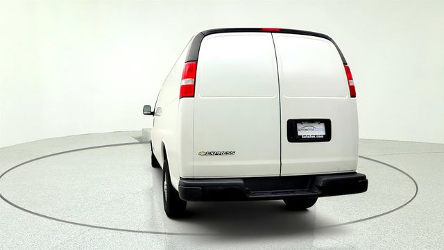 2024 Chevrolet Express Cargo Van RWD 3500 155" - 23045439 - 5