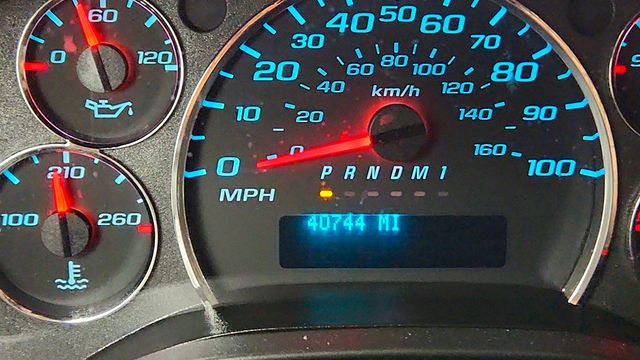 2024 Chevrolet Express Cargo Van RWD 3500 155'' w/ Blind Zone Alert & Rear Park Assist - 23045439 - 11