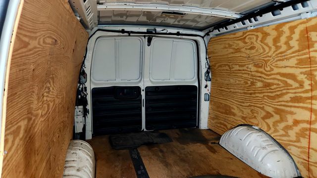 2024 Chevrolet Express Cargo Van RWD 3500 155'' w/ Blind Zone Alert & Rear Park Assist - 23045439 - 19