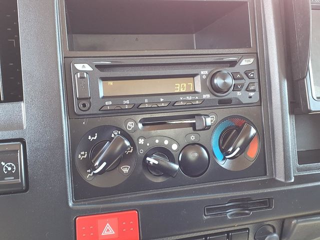 2024 Chevrolet LCF 20' Box Truck w/Liftgate - 22978016 - 10