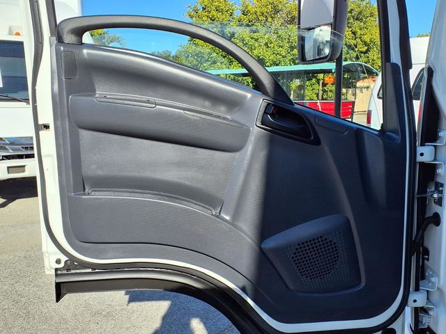 2024 Chevrolet LCF 20' Box Truck w/Liftgate - 22978016 - 15