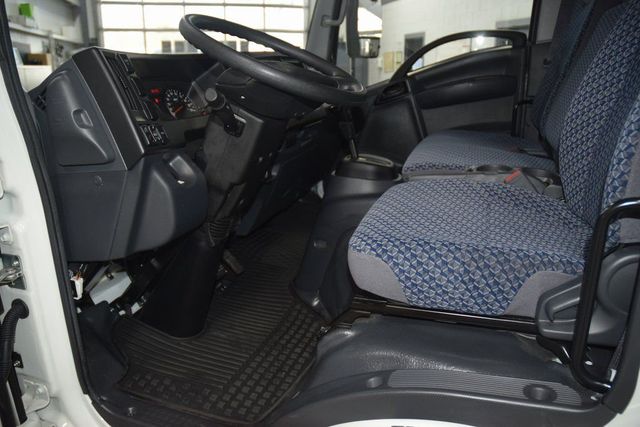 2024 Chevrolet Low Cab Forward 5500 XG 5500XG * 6.6 V8 * 16' BOX W/ TUCKAWAY LIFTGATE * 2,700 MILES! - 22958666 - 23