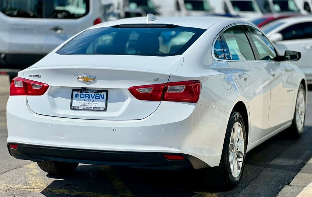 2024 Chevrolet Malibu 1LT photo 4