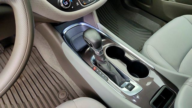 2024 Chevrolet Malibu 4dr Sedan 1LT w/ Lane Change Alert, Side Blind Zone Alert & RCTA - 23056733 - 15
