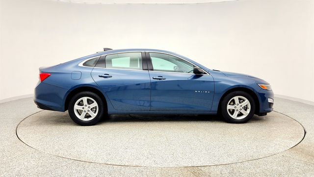 2024 Chevrolet Malibu 4dr Sedan LS (1FL) with Remote Start - 22979779 - 3