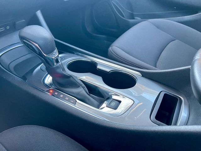 2024 Chevrolet Malibu LT - 22935492 - 13