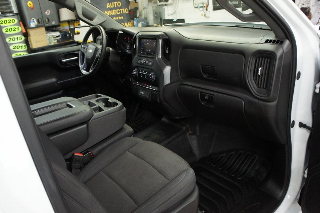 2024 Chevrolet Silverado 1500 Work Truck photo 2