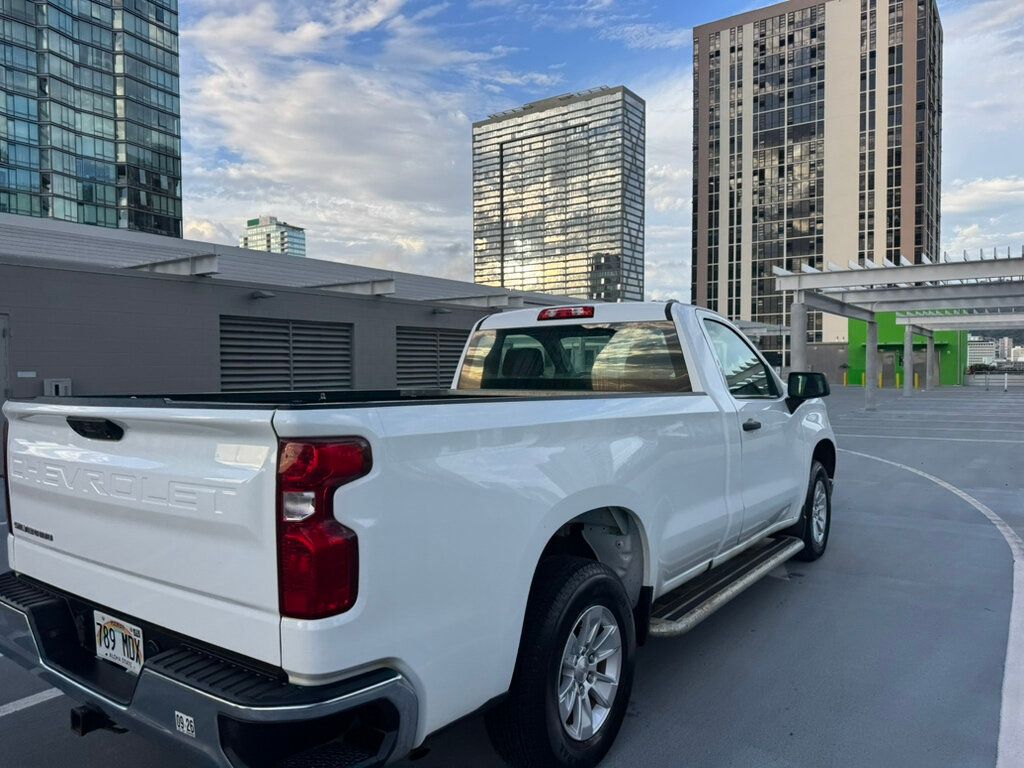 2024 Chevrolet Silverado 1500 1-Owner, Very Low Mileage! - 23000327 - 18