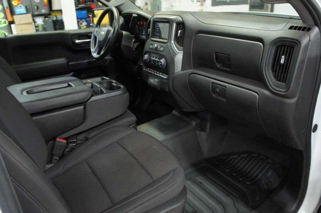 2024 Chevrolet Silverado 1500 1-Owner, Very Low Mileage! - 23000327 - 29