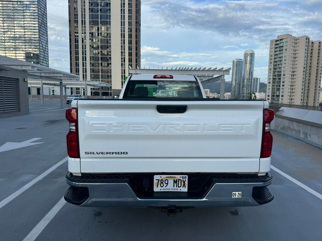 2024 Chevrolet Silverado 1500 1-Owner, Very Low Mileage! - 23000327 - 6