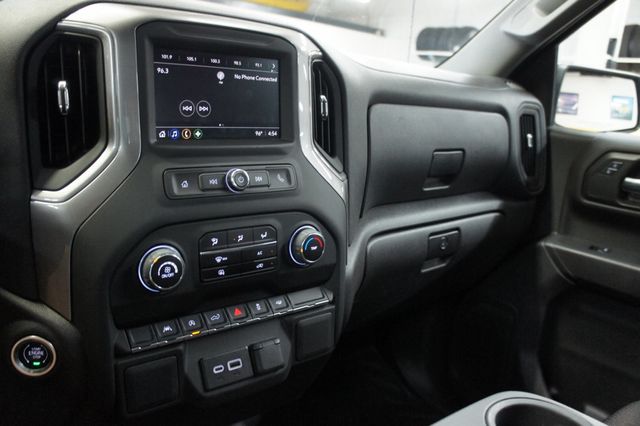 2024 Chevrolet Silverado 1500 1-Owner, Work Truck, Long Bed - 22929033 - 19