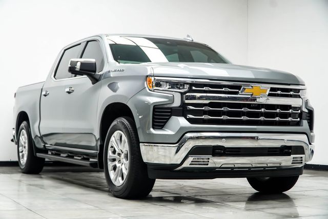 2024 Chevrolet Silverado 1500 2WD Crew Cab 147" LTZ - 23073313 - 3