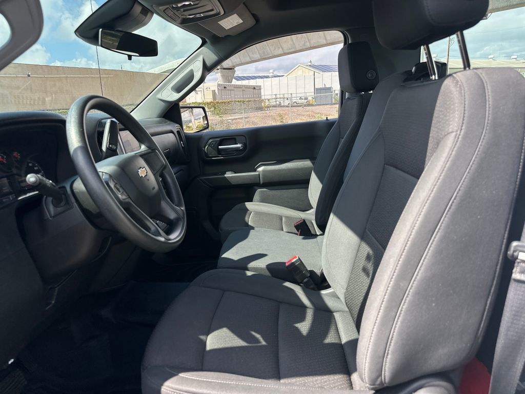 2024 Chevrolet Silverado 1500 2WD Reg Cab 140" Work Truck - 22979164 - 9