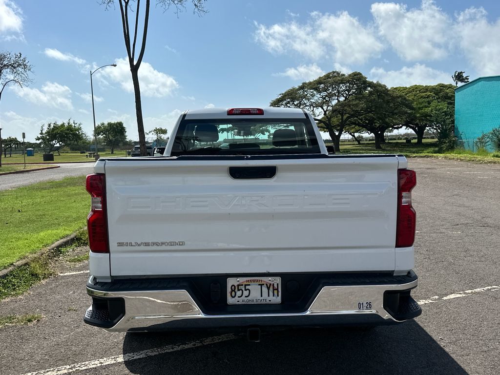 2024 Chevrolet Silverado 1500 2WD Reg Cab 140" Work Truck - 22979164 - 3