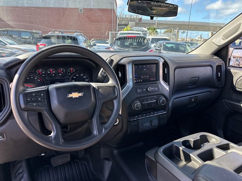 2024 Chevrolet Silverado 1500 2WD Reg Cab 140" Work Truck - 22999845 - 13
