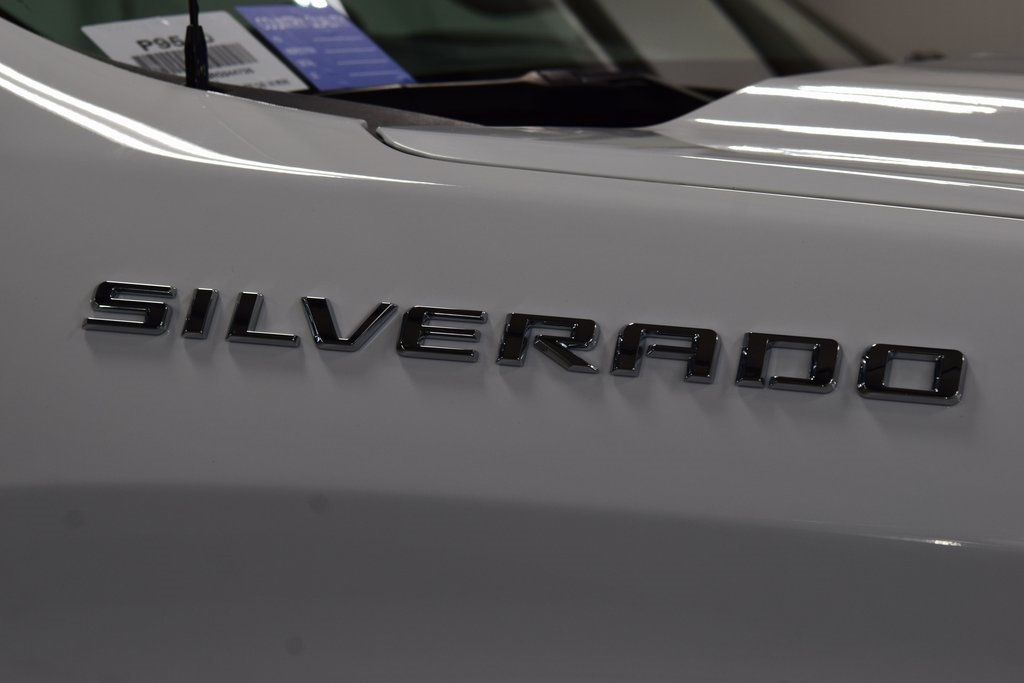 2024 Chevrolet Silverado 1500 2WD Reg Cab 140" Work Truck - 22972117 - 11