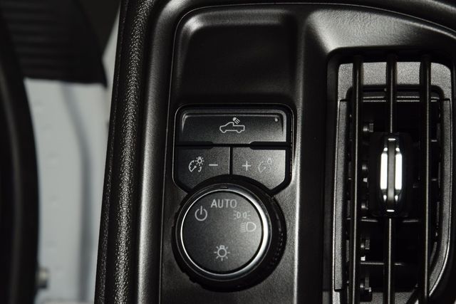 2024 Chevrolet Silverado 1500 2WD Reg Cab 140" Work Truck - 22972117 - 26