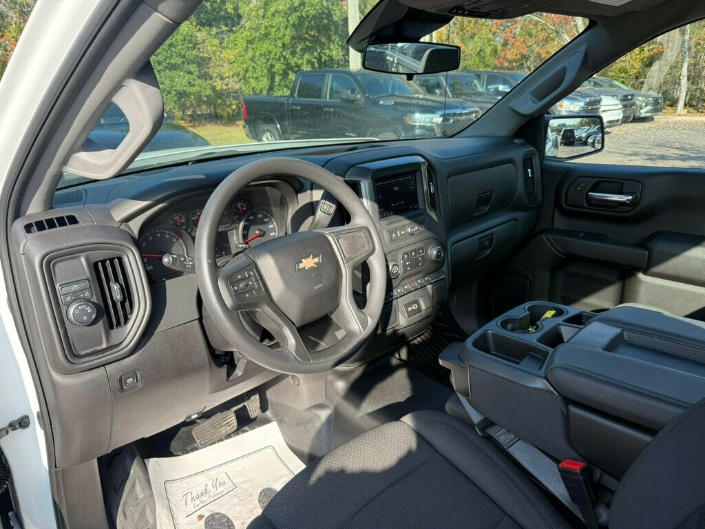 2024 Chevrolet Silverado 1500 Work Truck photo 2