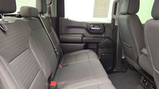 2024 Chevrolet Silverado 1500 4WD Crew Cab 147'' Custom w/ Black Assist Steps & 20'' Wheels - 23034787 - 20