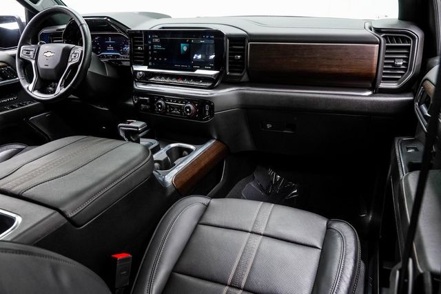 2024 Chevrolet Silverado 1500 4WD Crew Cab 147" High Country - 22981431 - 16