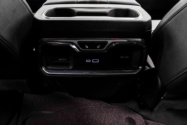 2024 Chevrolet Silverado 1500 4WD Crew Cab 147" High Country - 22981431 - 19