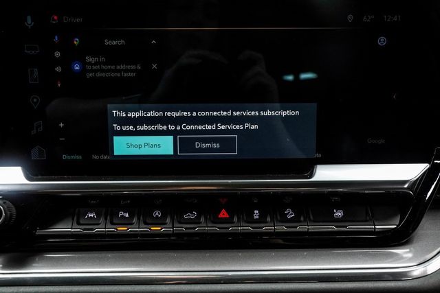 2024 Chevrolet Silverado 1500 4WD Crew Cab 147" High Country - 22981431 - 29