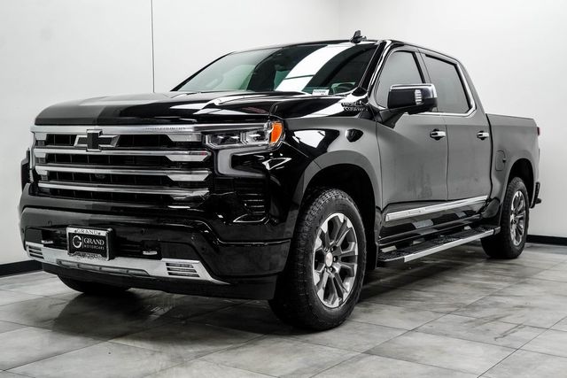 2024 Chevrolet Silverado 1500 4WD Crew Cab 147" High Country - 22981431 - 5
