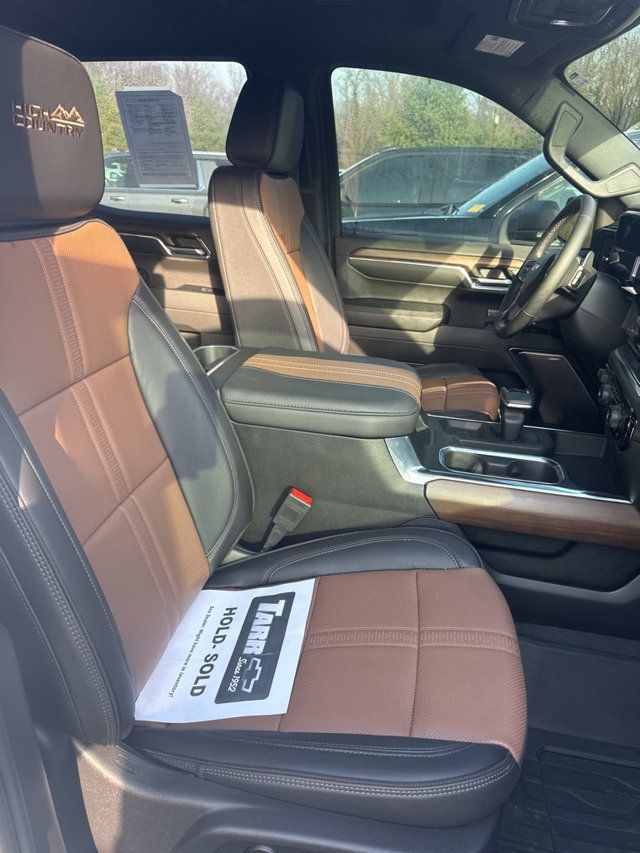 2024 Chevrolet Silverado 1500 4WD Crew Cab 147" High Country - 22996961 - 14