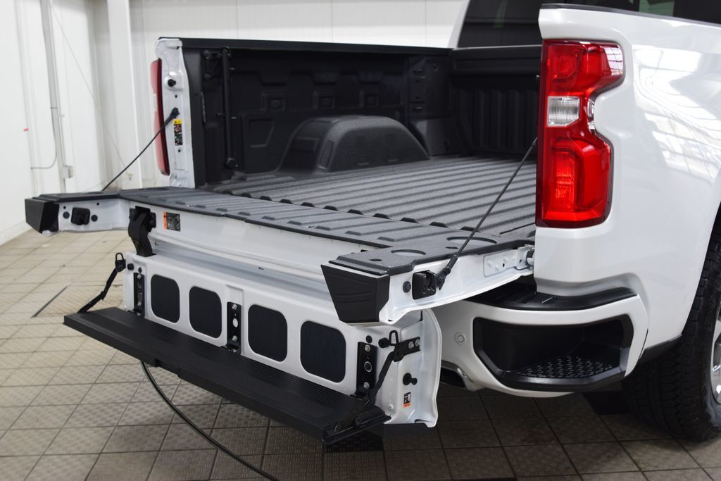 2024 Chevrolet Silverado 1500 4WD Crew Cab 147" High Country - 22996961 - 26